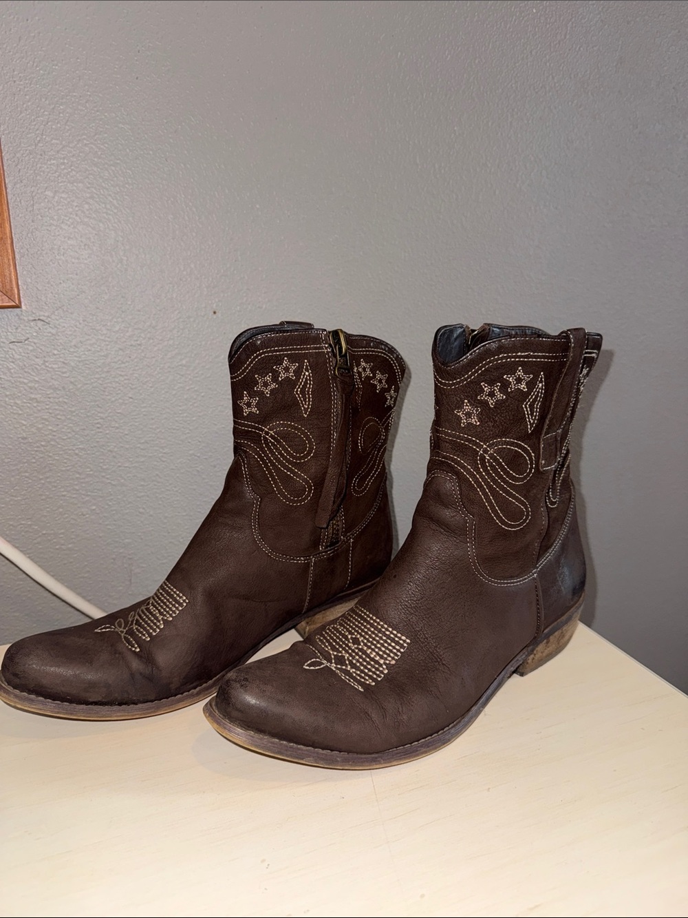 Boutique 9 Brown Embroidered Western Ankle Boots